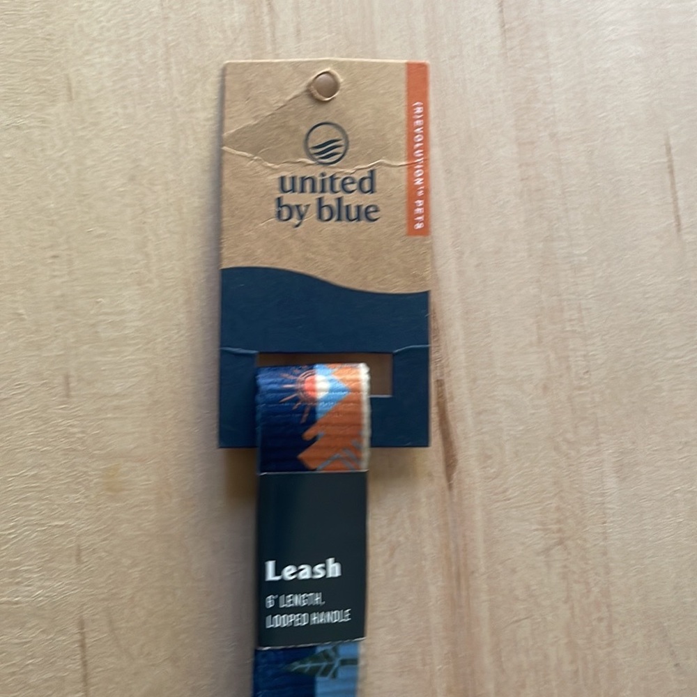 NEW United By blue Earth Day Recycled Green Horizon Woven Dog Leash, 6’ length - Picture 7 of 7